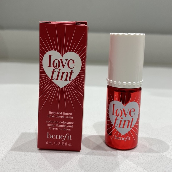 Love tint - lip and cheek stain - Picture 2 of 3